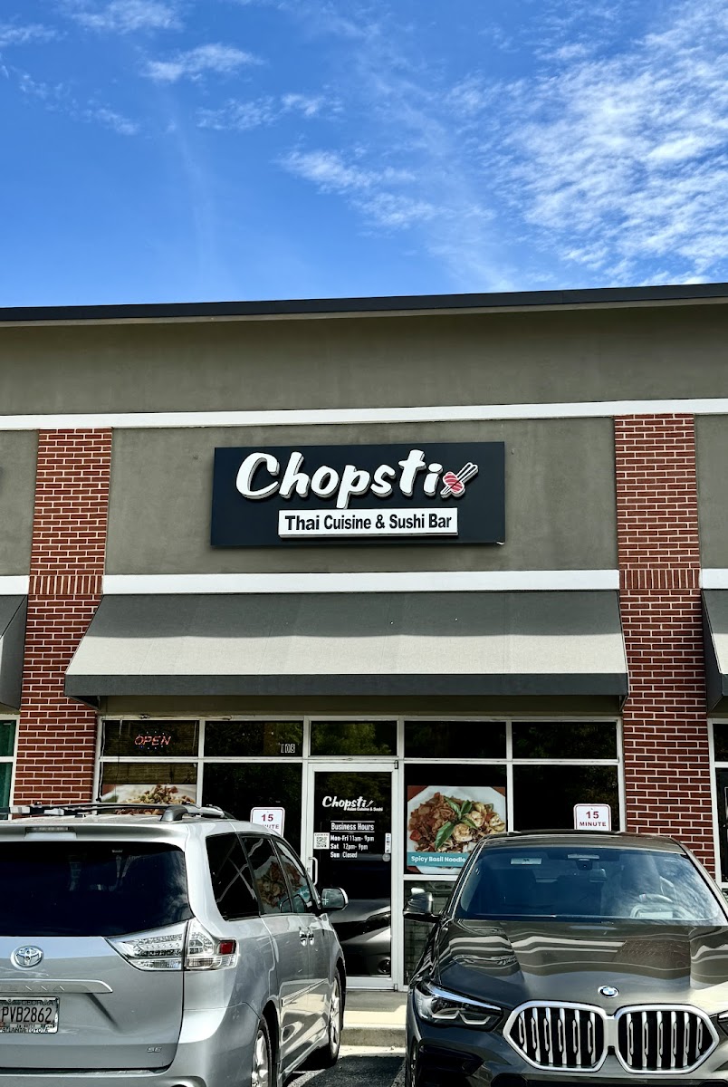 Chopstixx Thai Cuisine & Sushi Bar